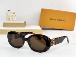 Picture of Louis Vuitton Sunglasses _SKUfw76324529fw